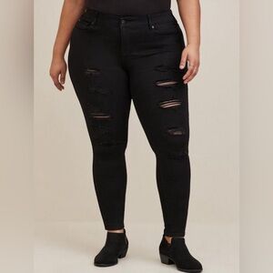 Torrid Black Bombshell Skinny Distressed Jean